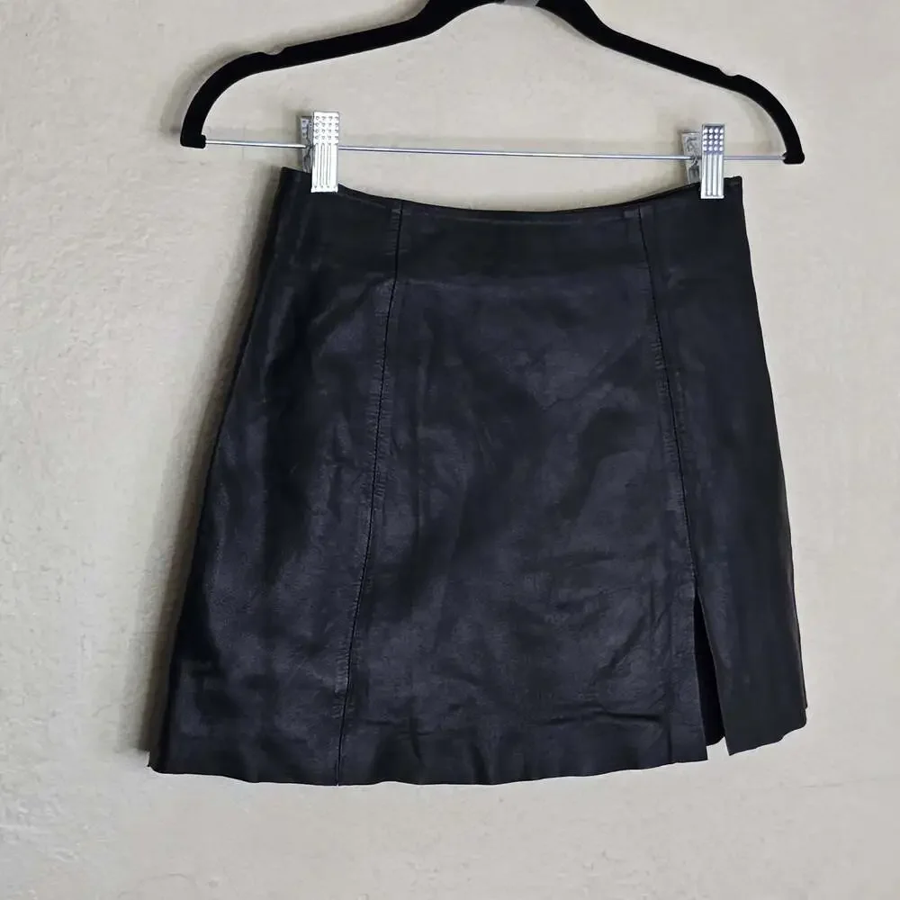 Veda x Reformation Genuine Lamb Leather Mini Skirt with Front Slit Size 2